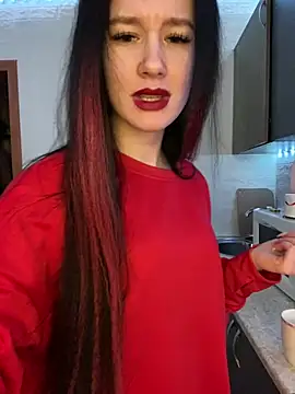 Carolina G0lden online show from April 23, 2026, 7:04 am