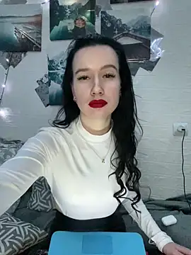 Carolina G0lden online show from March 6, 2026, 9:10 pm