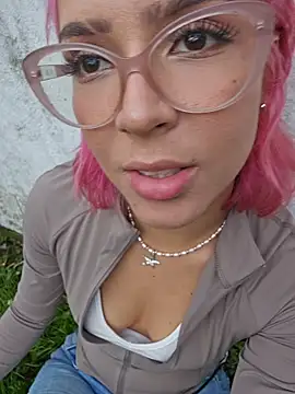 Kitty San xXx online show from May 28, 2026, 10:48 pm