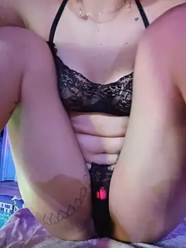 Kitty San xXx online show from April 28, 2026, 2:27 am