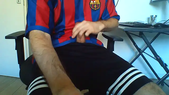 andre italy online show from March 18, 2026, 1:46 pm