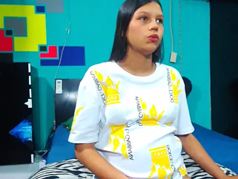 analyn-2027 online show from February 25, 2026, 1:06 am