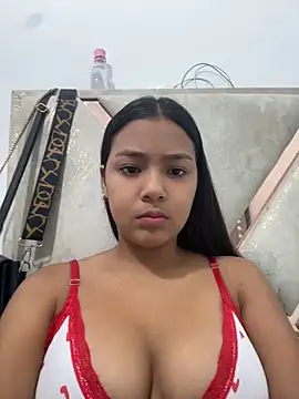 Snapshot of Baby_morena12 chatting on May 21, 2026, 9:45 pm Baby morena12 online show from May 21, 2026, 9:45 pm