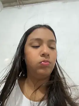 Baby morena12 online show from April 13, 2026, 8:46 pm