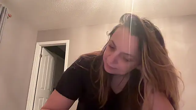 Snapshot of ShyFlameLive chatting on February 5, 2026, 2:18 am ShyFlameLive online show from February 5, 2026, 2:18 am