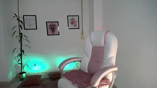 Snapshot of adhara_11 chatting on March 24, 2026, 10:32 pm adhara 11 online show from March 24, 2026, 10:32 pm