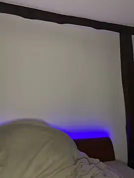 Snapshot of Zoey__08 chatting on February 20, 2026, 4:42 pm Zoey 08 online show from February 20, 2026, 4:42 pm