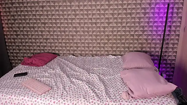 Keinner BigDick online show from February 6, 2026, 8:27 pm