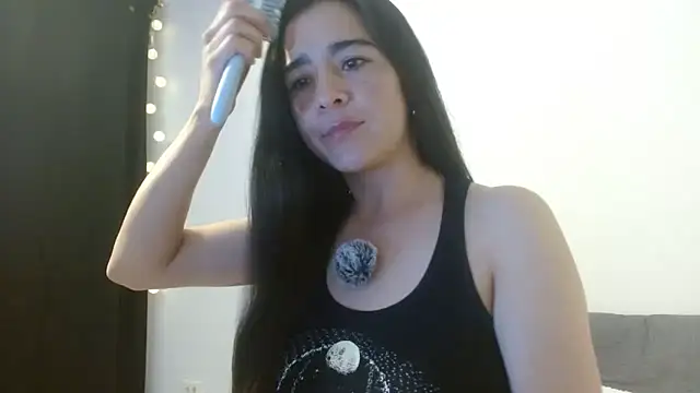 Snapshot of sensualstryp chatting on June 14, 2026, 11:39 pm sensualstryp online show from June 14, 2026, 11:39 pm