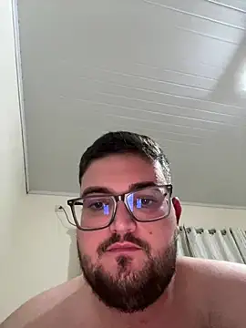 Jmlbsuchi online show from February 14, 2026, 6:13 am