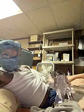 Snapshot of ProveYourLoyalty2 chatting on February 15, 2026, 8:35 am ProveYourLoyalty2 online show from February 15, 2026, 8:35 am