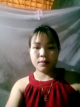 Snapshot of Beeio_diaeo chatting on February 15, 2026, 3:07 am Beeio diaeo online show from February 15, 2026, 3:07 am