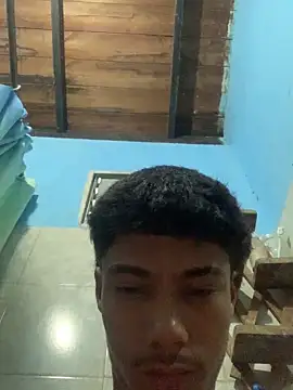 Snapshot of Adan21_cm chatting on May 16, 2026, 6:34 am Adan21 cm online show from May 16, 2026, 6:34 am