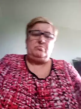 SusanStar874 online show from April 14, 2026, 1:16 pm