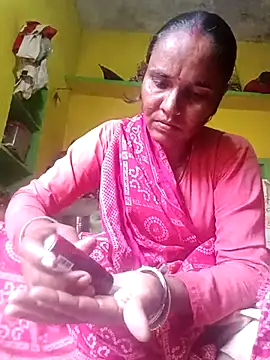 Snapshot of Muskan44s chatting on June 28, 2026, 1:23 am Muskan44s online show from June 28, 2026, 1:23 am