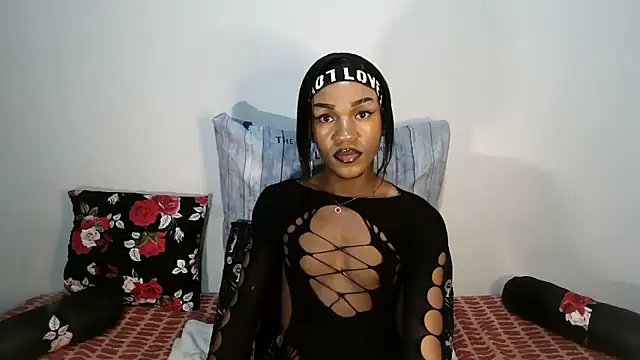 Snapshot of Riaanxxx chatting on April 15, 2026, 7:40 pm Riaanxxx online show from April 15, 2026, 7:40 pm