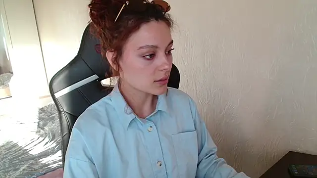 Eva Avea online show from May 9, 2026, 3:26 pm
