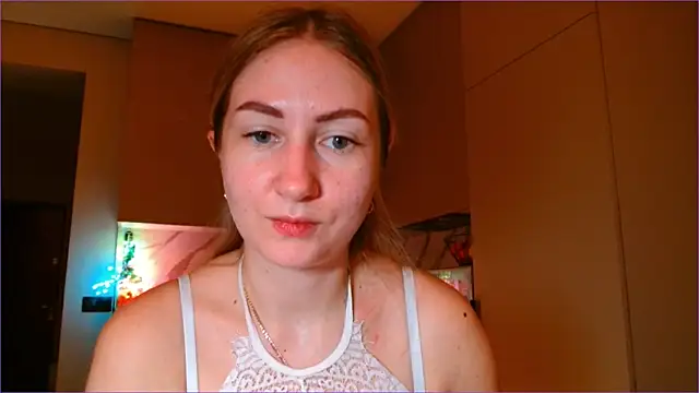 BluueSilk online show from February 11, 2026, 6:24 am