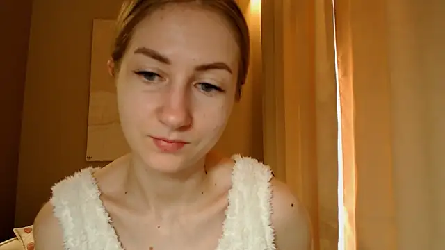 BluueSilk online show from February 15, 2025, 5:51 am