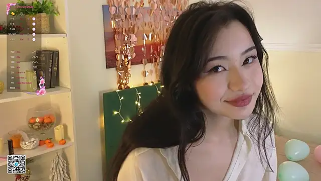 Snapshot of Noiry_Vuvez chatting on February 14, 2026, 7:47 pm Noiry Vuvez online show from February 14, 2026, 7:47 pm