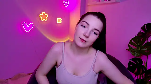 Snapshot of AliceChanel chatting on April 2, 2026, 4:19 am AliceChanel online show from April 2, 2026, 4:19 am