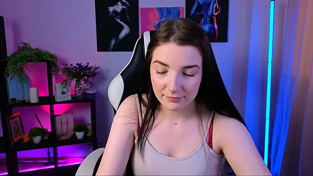 Snapshot of AliceChanel chatting on April 10, 2026, 9:27 am AliceChanel online show from April 10, 2026, 9:27 am