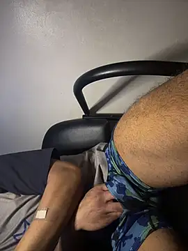 vexahleah online show from February 27, 2026, 7:19 am