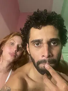 Snapshot of casal_atrevido chatting on April 21, 2026, 8:48 pm casal atrevido online show from April 21, 2026, 8:48 pm