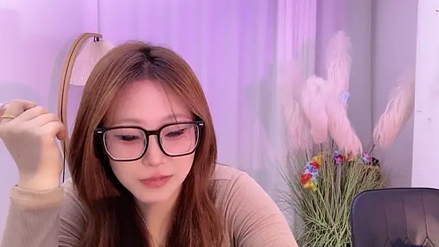 SM JIAJIA ZL online show from April 18, 2026, 7:07 pm