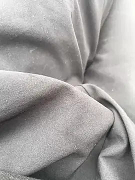 sifoubba91 online show from April 12, 2026, 8:50 am