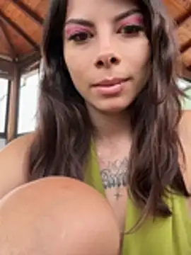 Isalove99 online show from May 7, 2026, 1:58 pm