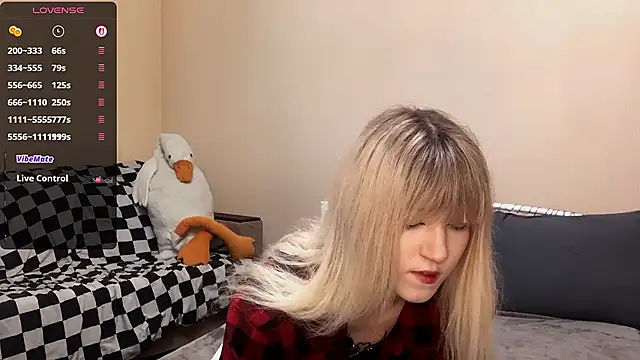 Snapshot of KathlynAbdou chatting on February 2, 2026, 12:48 pm KathlynAbdou online show from February 2, 2026, 12:48 pm