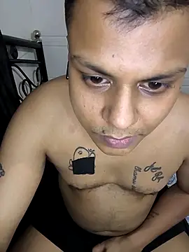 Snapshot of silkboy69 chatting on February 10, 2026, 11:59 pm silkboy69 online show from February 10, 2026, 11:59 pm