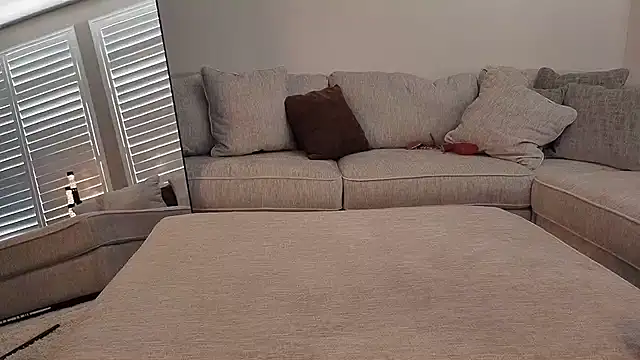 Snapshot of Hot_Wife_Amber chatting on March 9, 2026, 5:49 pm Hot Wife Amber online show from March 9, 2026, 5:49 pm