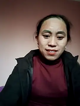 Snapshot of Pmn87 chatting on February 4, 2026, 2:39 am Pmn87 online show from February 4, 2026, 2:39 am