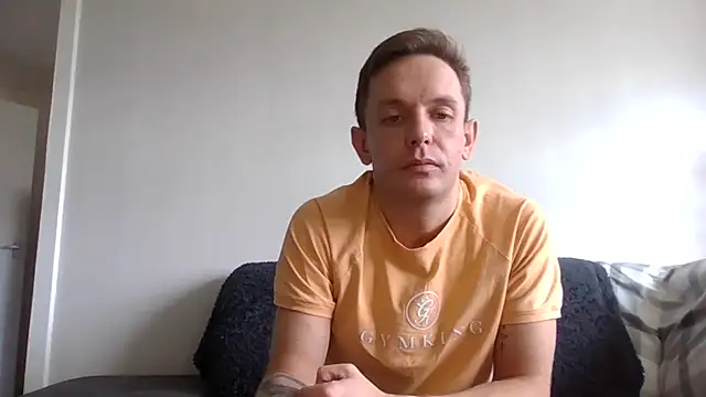 Snapshot of verscub6969 chatting on April 10, 2026, 1:29 pm verscub6969 online show from April 10, 2026, 1:29 pm