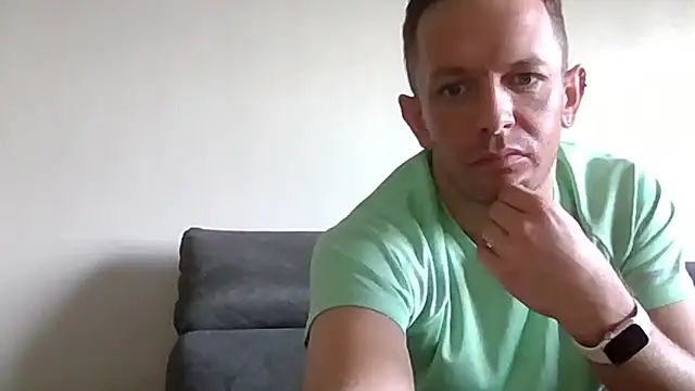 Snapshot of verscub6969 chatting on March 19, 2026, 5:13 pm verscub6969 online show from March 19, 2026, 5:13 pm