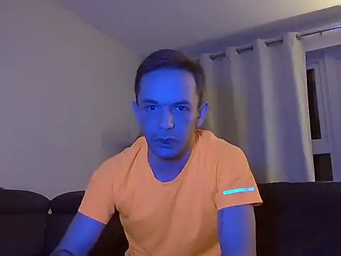 Snapshot of verscub6969 chatting on February 1, 2026, 7:23 pm verscub6969 online show from February 1, 2026, 7:23 pm