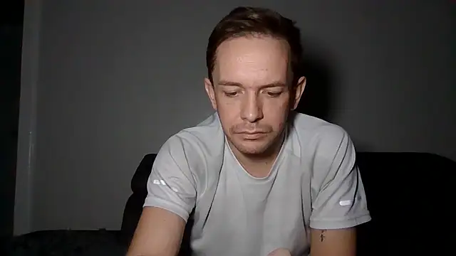 Snapshot of verscub6969 chatting on February 8, 2026, 3:26 am verscub6969 online show from February 8, 2026, 3:26 am