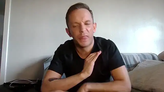 Snapshot of verscub6969 chatting on March 27, 2026, 4:19 pm verscub6969 online show from March 27, 2026, 4:19 pm