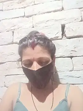 Divya-11431 online show from May 22, 2026, 7:23 pm