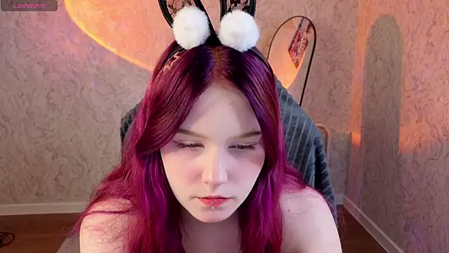 Snapshot of Julia_Anis chatting on April 13, 2026, 1:09 am Julia Anis online show from April 13, 2026, 1:09 am