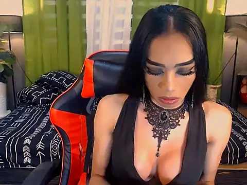 VeshtidaTS online show from February 17, 2026, 3:37 am