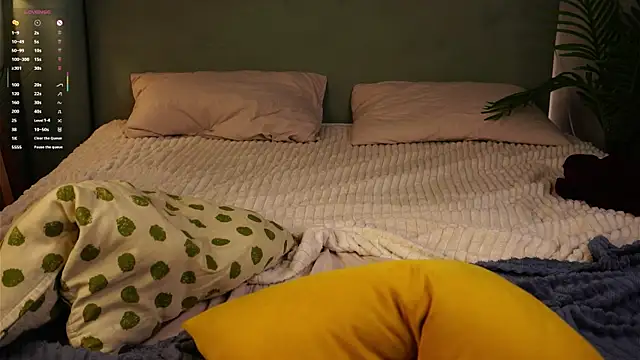 Snapshot of ShantellAngulo chatting on April 6, 2026, 4:46 am ShantellAngulo online show from April 6, 2026, 4:46 am