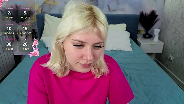 Snapshot of Kate_Krose chatting on April 6, 2026, 4:46 am Kate Krose online show from April 6, 2026, 4:46 am