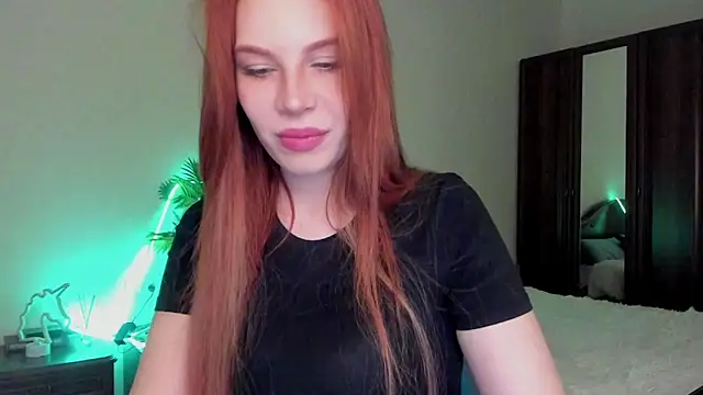 Snapshot of kelly_love_222 chatting on February 13, 2026, 5:07 am kelly love 222 online show from February 13, 2026, 5:07 am