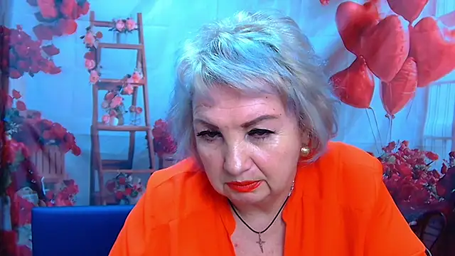 Snapshot of RenataDaster chatting on April 22, 2026, 5:14 am RenataDaster online show from April 22, 2026, 5:14 am