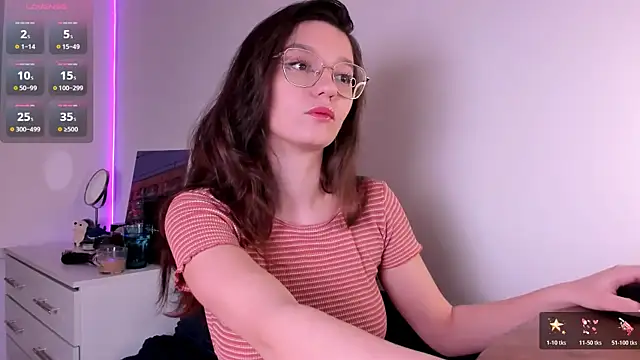 Snapshot of miabellee_ chatting on February 6, 2026, 9:55 pm miabellee online show from February 6, 2026, 9:55 pm