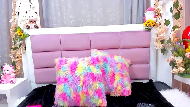 Keiry Paloma online show from February 19, 2026, 1:41 pm