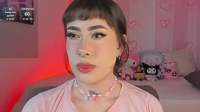 Snapshot of Tamara_uwu chatting on March 18, 2026, 10:43 pm Tamara uwu online show from March 18, 2026, 10:43 pm